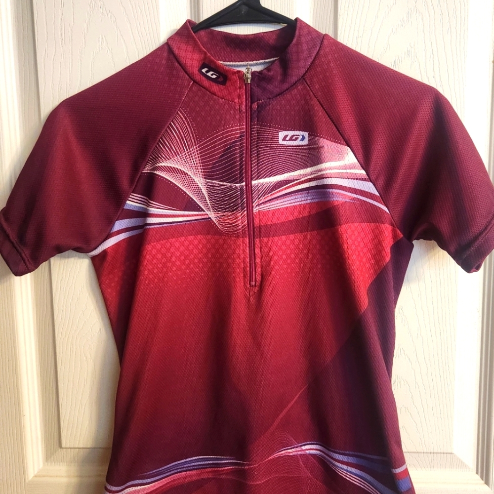 LG cycling shirt, women's size small